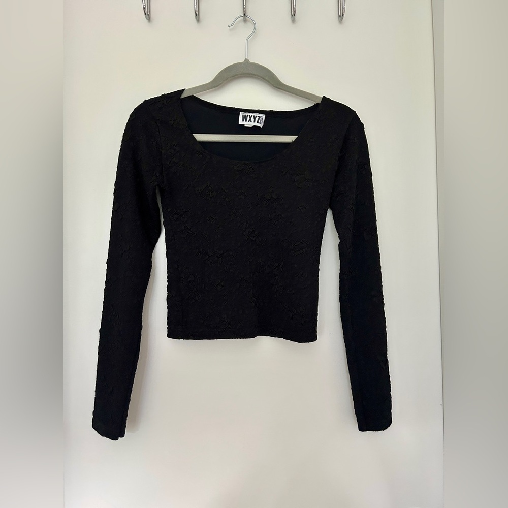 Vintage WXYZ Modes • Floral Textured • Long Sleeve Crop Top • Black • Size Small